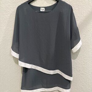 Botique Women's Crew Neck Black Blouse Size Large